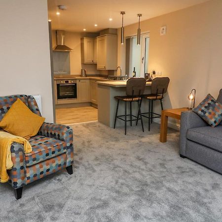 Market Lounge Клайтеро Экстерьер фото